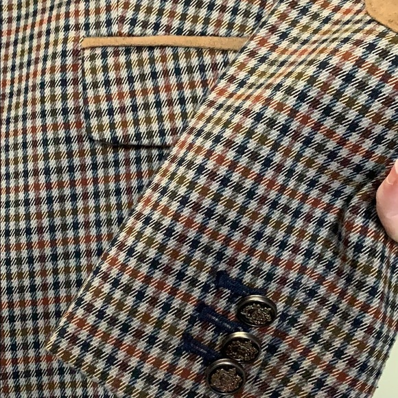 Jacket - Picture 5 of 5